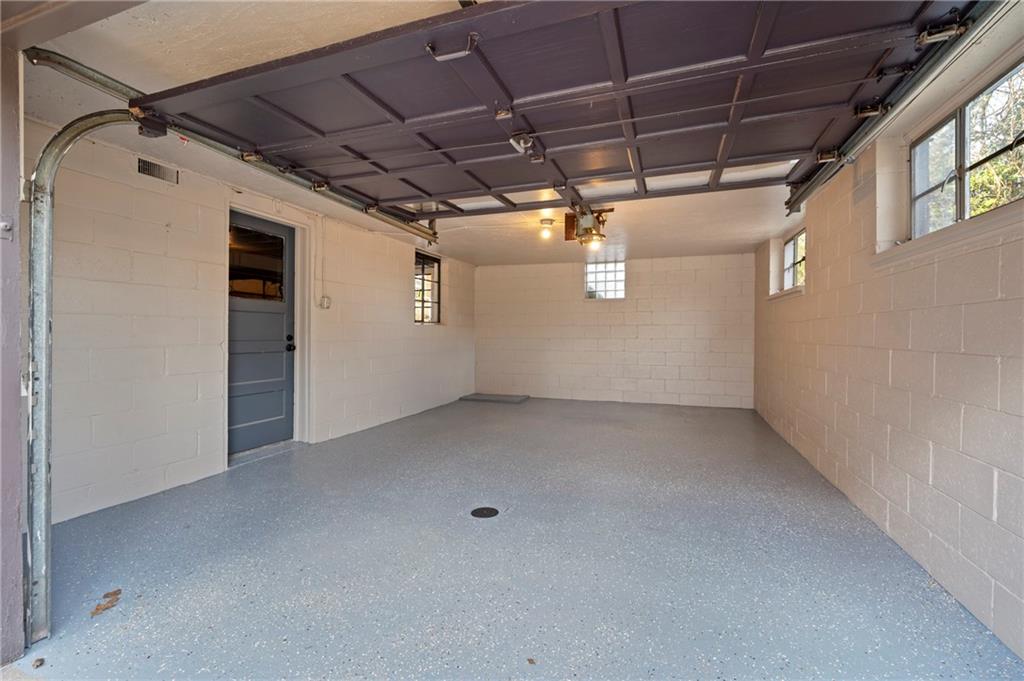 1822 Atkinson Place Pittsburgh, PA 15235 - Photo 24 of 27