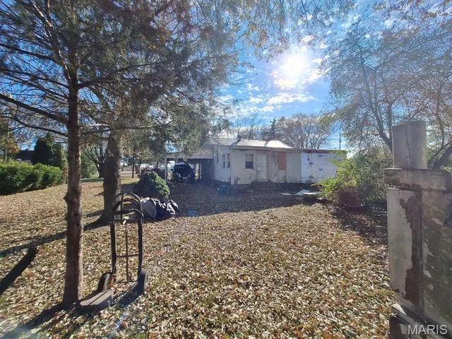 $29,900 | 2400 Ellis Street, Scott City, MO 63780