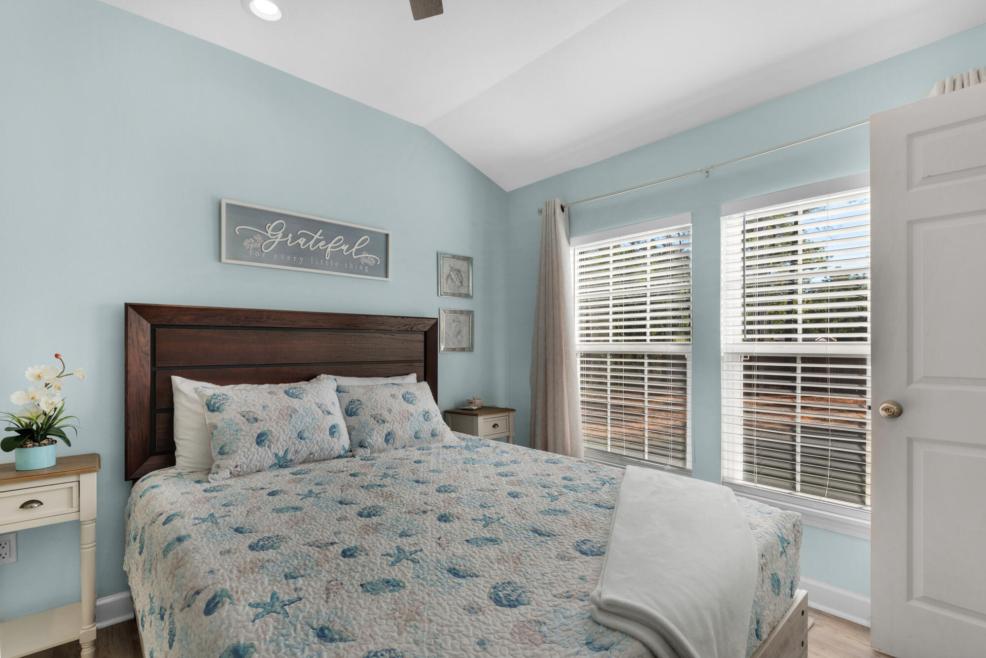 156 McCloud Road Freeport, FL 32439 - Photo 14 of 28 Bedroom 3