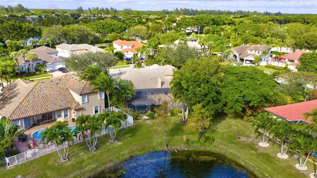 $830,000 | 7405 Brunswick Circle, Boynton Beach, FL 33472