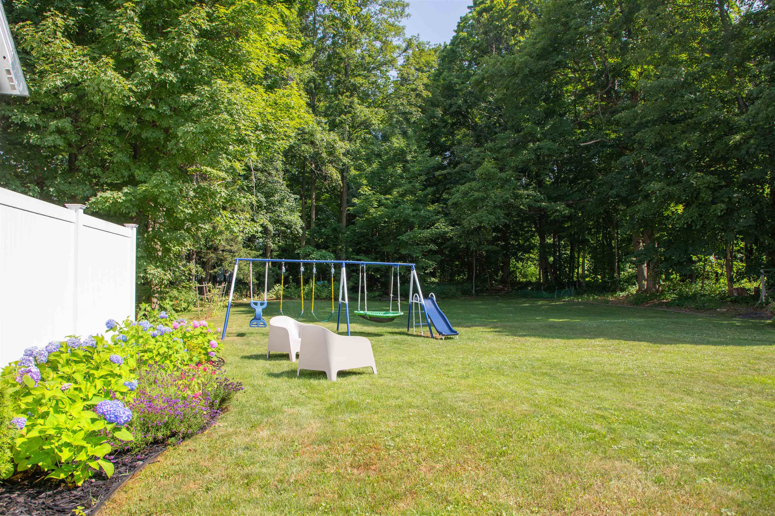 68 Church Street Poultney, VT 05764 - Photo 8 of 41