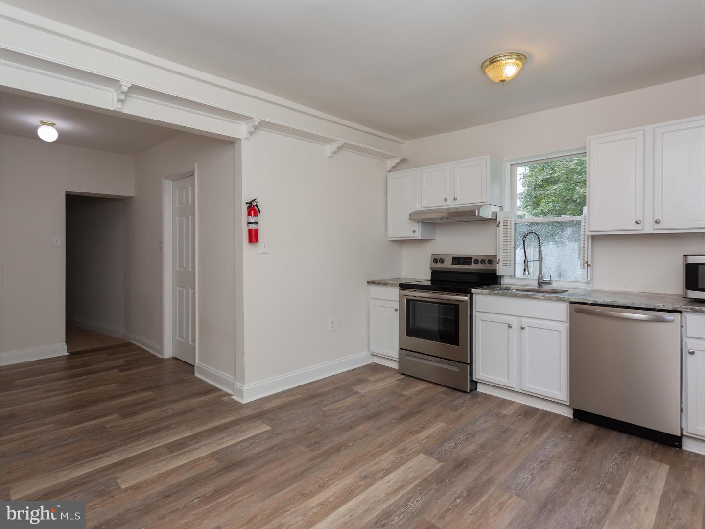124 West Ridge Road Linwood, PA 19061 - Photo 3 of 18
