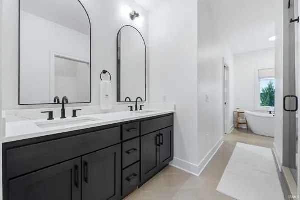 $765,000 | 19195 Ringo Road, Auburn, IN 46706