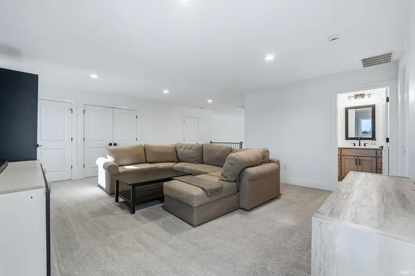 $765,000 | 19195 Ringo Road, Auburn, IN 46706