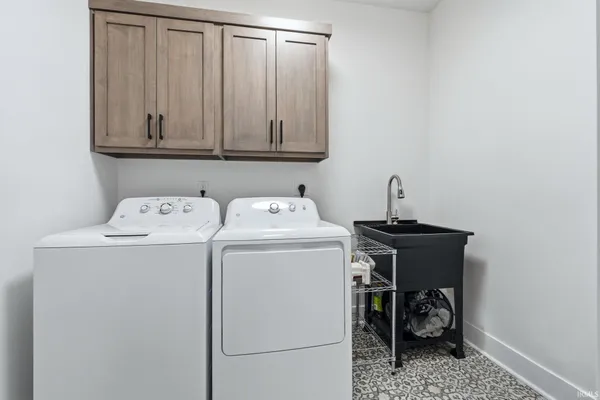 $765,000 | 19195 Ringo Road, Auburn, IN 46706