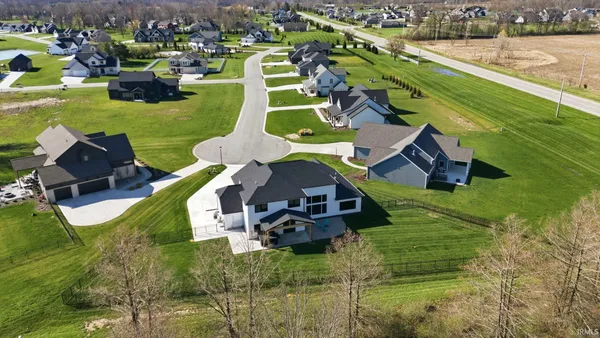 $765,000 | 19195 Ringo Road, Auburn, IN 46706