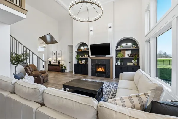 $765,000 | 19195 Ringo Road, Auburn, IN 46706