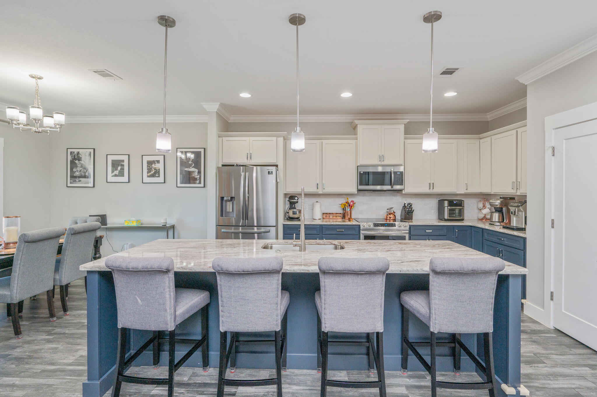 1504 West Ponderosa Road Fort Walton Beach, FL 32547 - Photo 12 of 43 BREAKFAST BAR