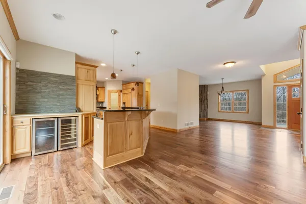 $890,000 | 9994 Jansen Circle Northeast, Otsego, MN 55362