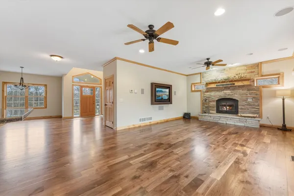 $890,000 | 9994 Jansen Circle Northeast, Otsego, MN 55362