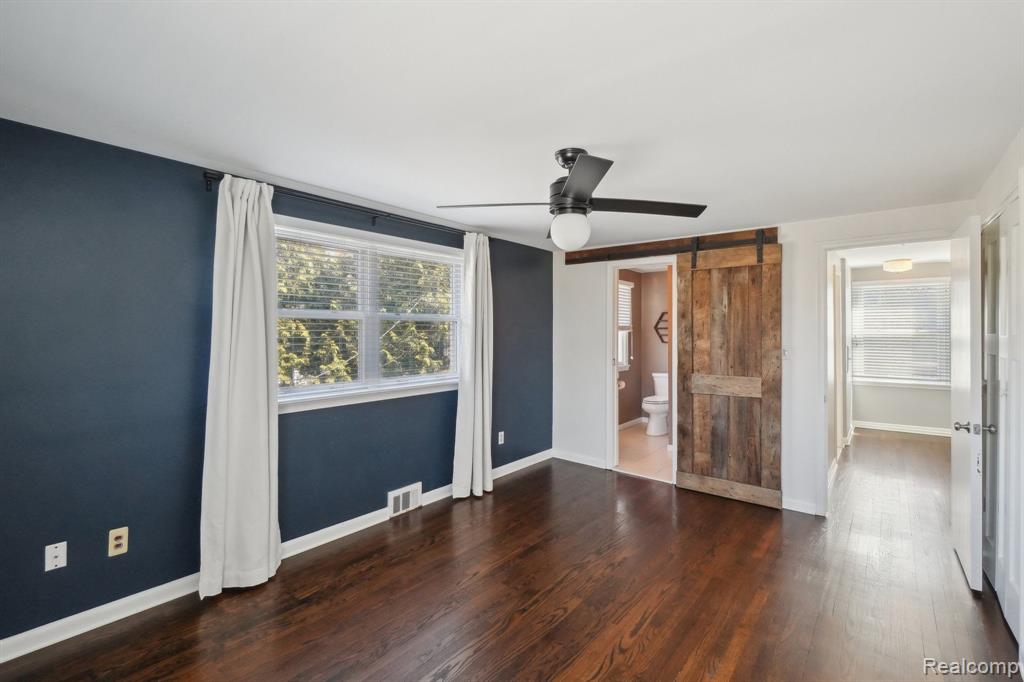 18122 Riverside Drive Beverly Hills, MI 48025 - Photo 25 of 41