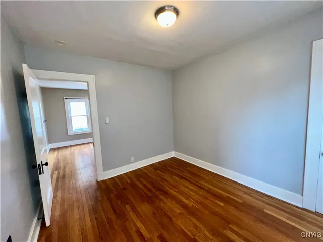 $1,800 | 2018 James Street, Unit 1, Syracuse, NY 13206