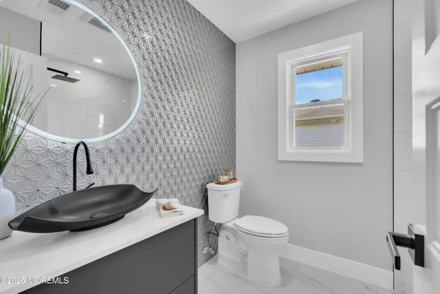 $409,000 | 17 Palmetto Point Street, Toms River, NJ 08757