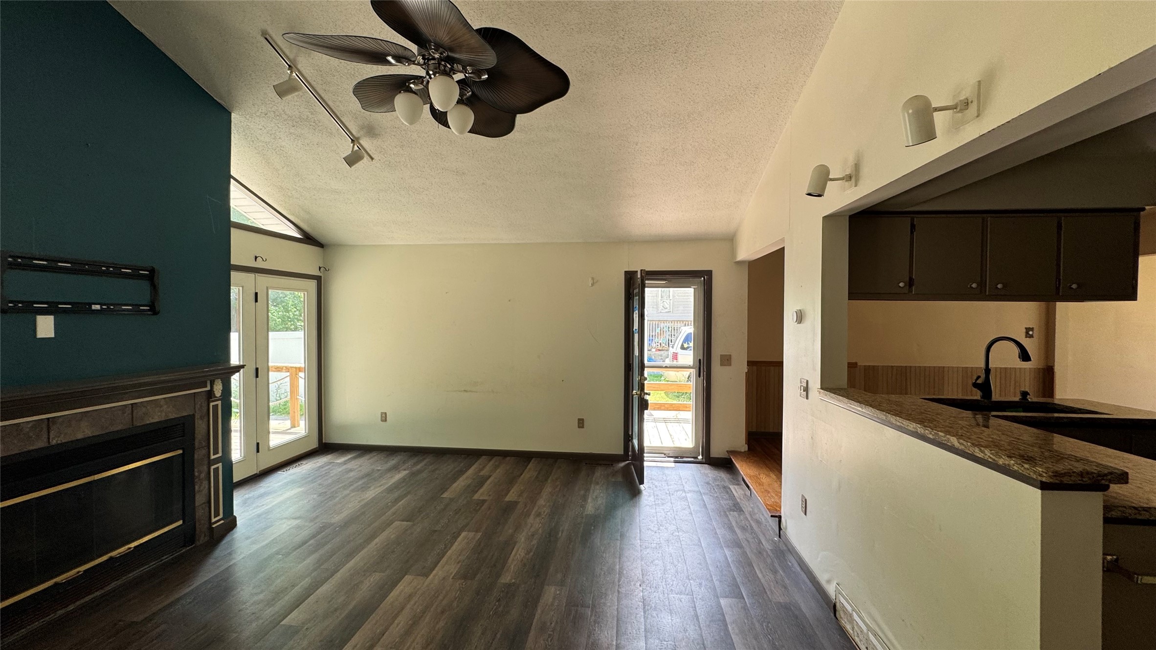 4007 Old French Road Erie, PA 16504 - Photo 9 of 19 Gallery Image 9