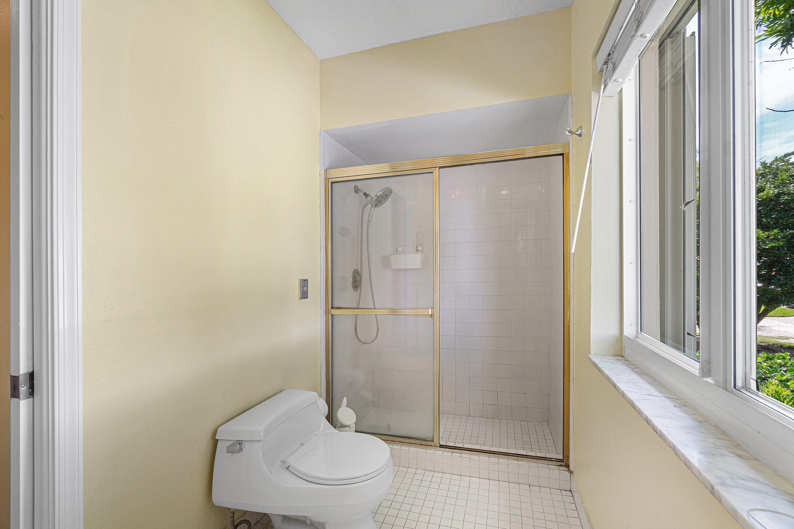 781 Apple Tree Lane Boca Raton, FL 33486 - Photo 17 of 33 17