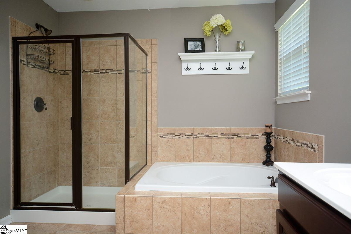 2 Roanoke Way Greenville, SC 29607 - Photo 24 of 32 Gallery Image 24