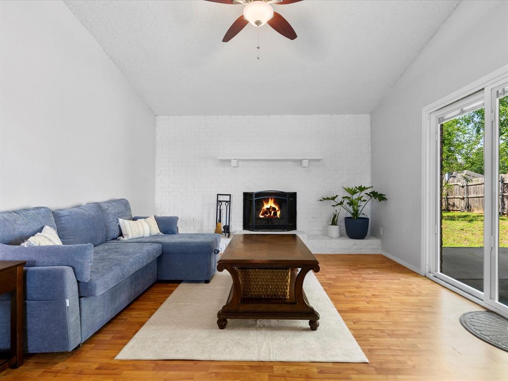 5900 Birchhill Road Watauga, TX 76148 - Photo 5 of 24