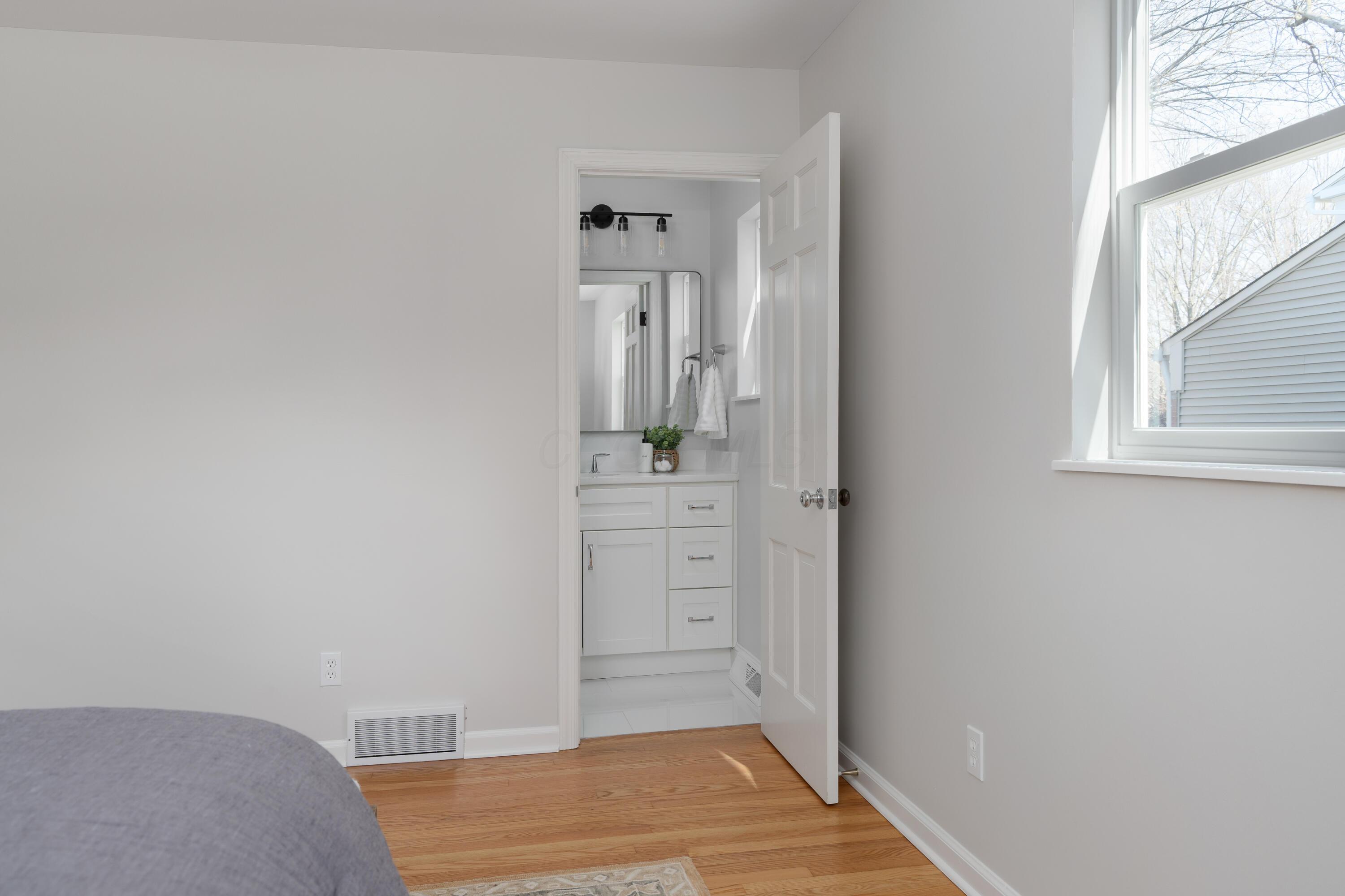 2101 Pinebrook Road Columbus, OH 43220 - Photo 28 of 53 Primary Bedroom with ensuite Bathroom
