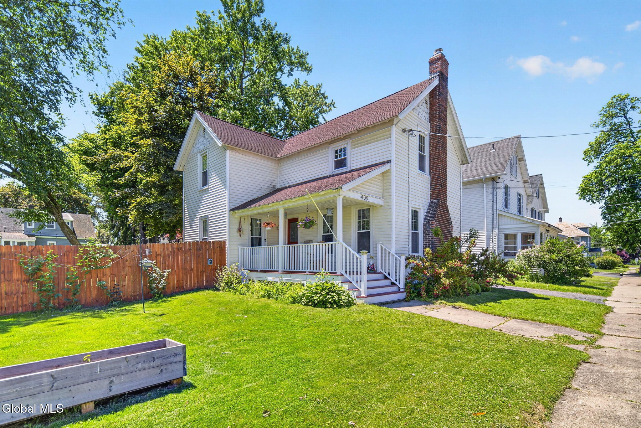 409 Riverside Avenue Scotia, NY 12302 - Photo 1 of 25 24-web-or-mls-024-023_DSC09759