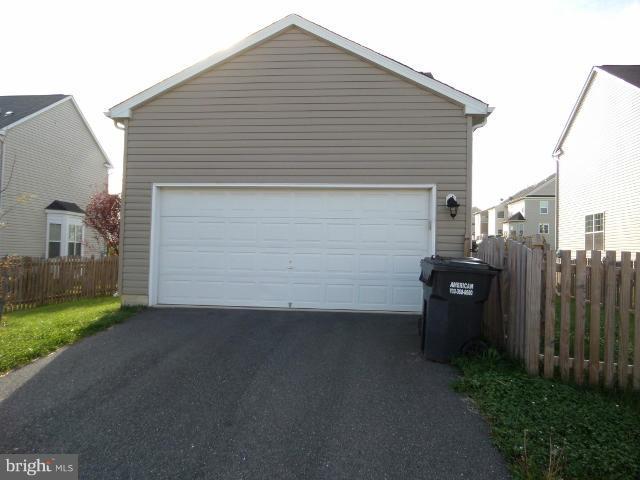 55 Short Branch Road Stafford, VA 22556 - Photo 27 of 29 Garage