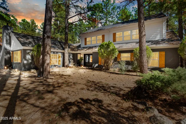 $1,219,000 | 530 East Charles Road, Flagstaff, AZ 86001