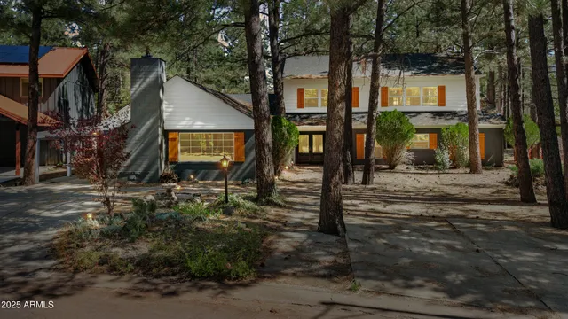 $1,219,000 | 530 East Charles Road, Flagstaff, AZ 86001
