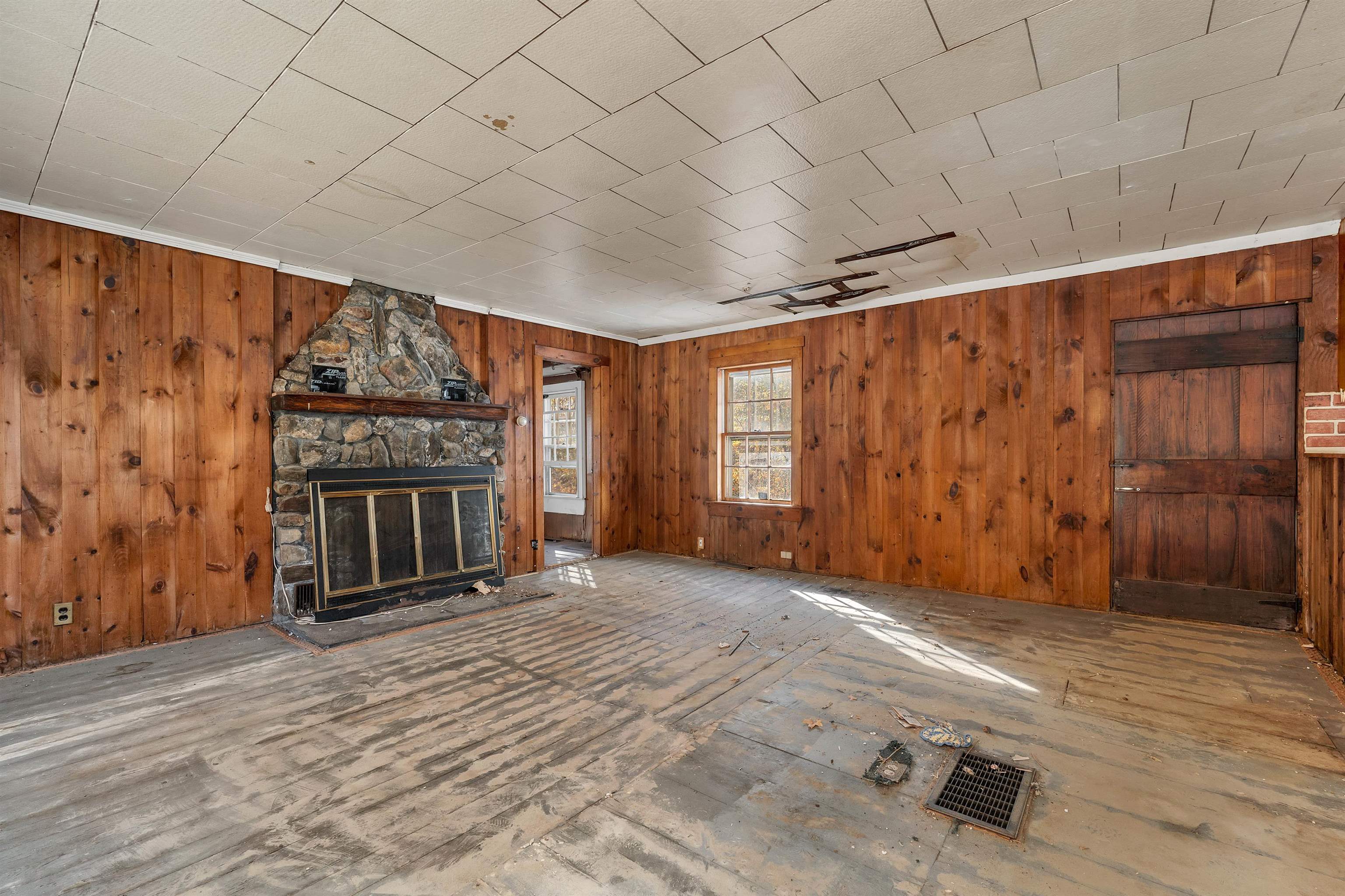 467 Narrows Road Barnstead, NH 03225 - Photo 5 of 40