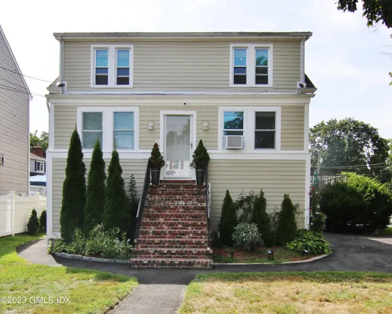 $3,000 | 14 Cos Cob Avenue, Unit 2, Greenwich, CT 06807