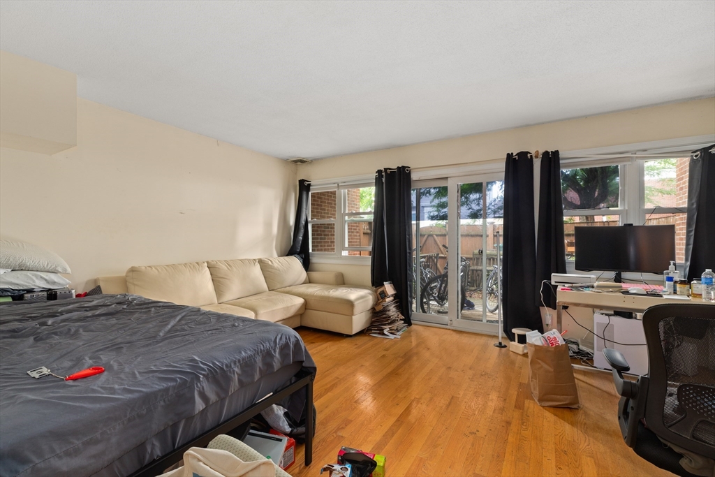 22 Austin Street Boston, MA 02129 - Photo 7 of 17