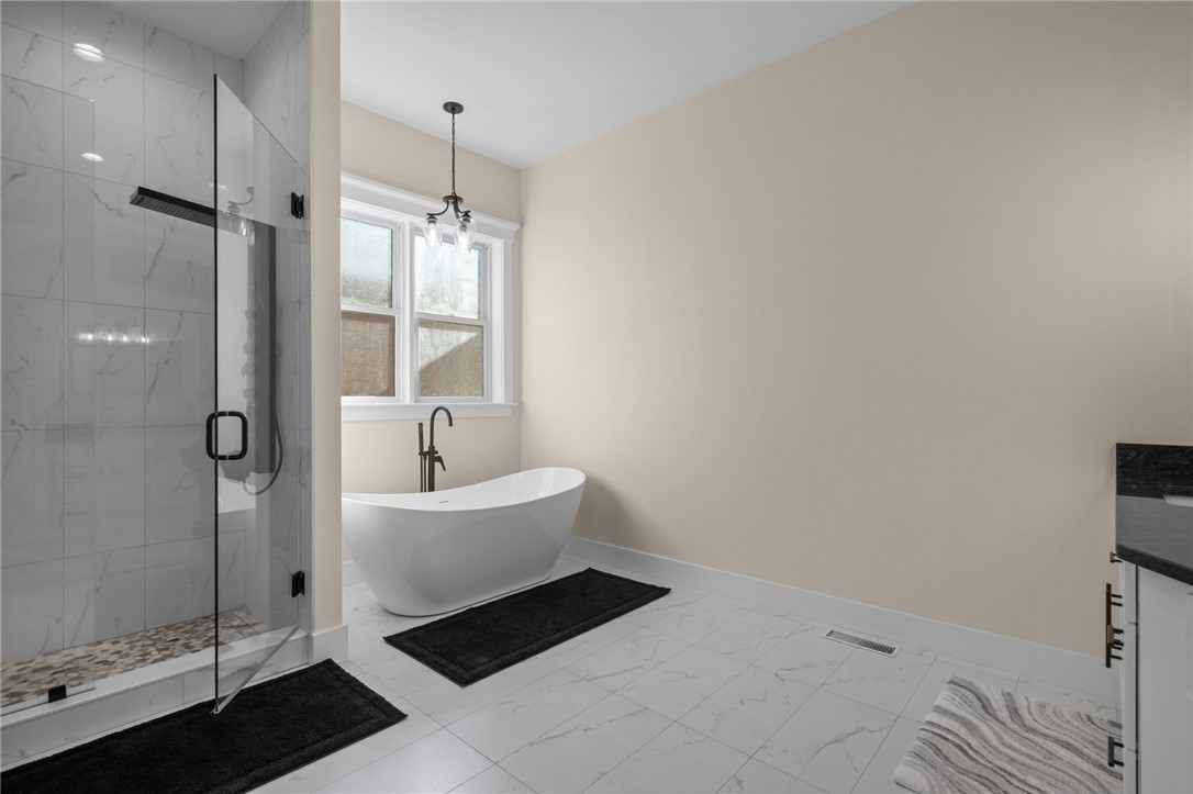 50 Prospect Avenue Middletown, RI 02842 - Photo 23 of 46
