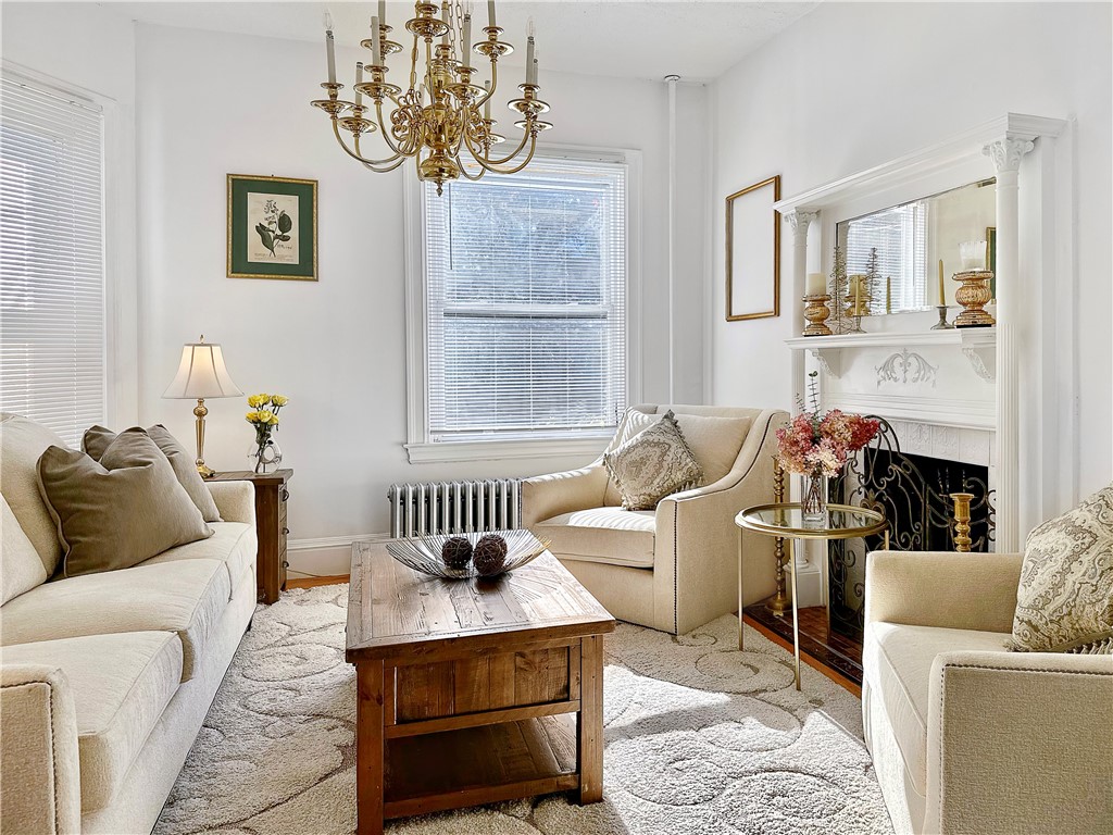 18 Adelphi Avenue Providence, RI 02906 - Photo 2 of 42 Unit 1