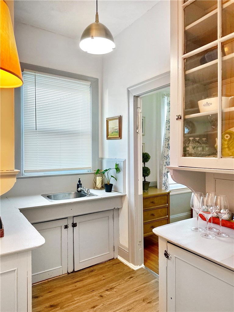 18 Adelphi Avenue Providence, RI 02906 - Photo 22 of 42 Unit 2