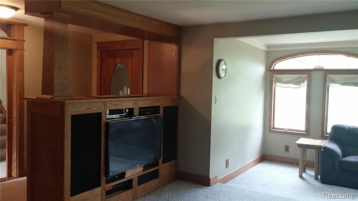 3444 Ray Road Holly, MI 48442 - Photo 54 of 62 tv built in.jpg