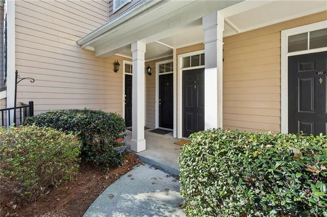 $289,900 | 2400 Cumberland Parkway Southeast, Unit 613, Atlanta, GA 30339