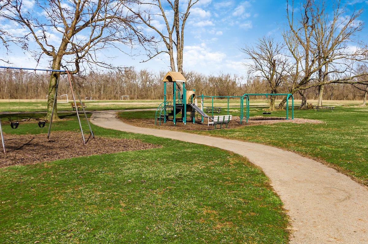 3211 Faycrest Road Columbus, OH 43232 - Photo 13 of 14 Gallery Image 13