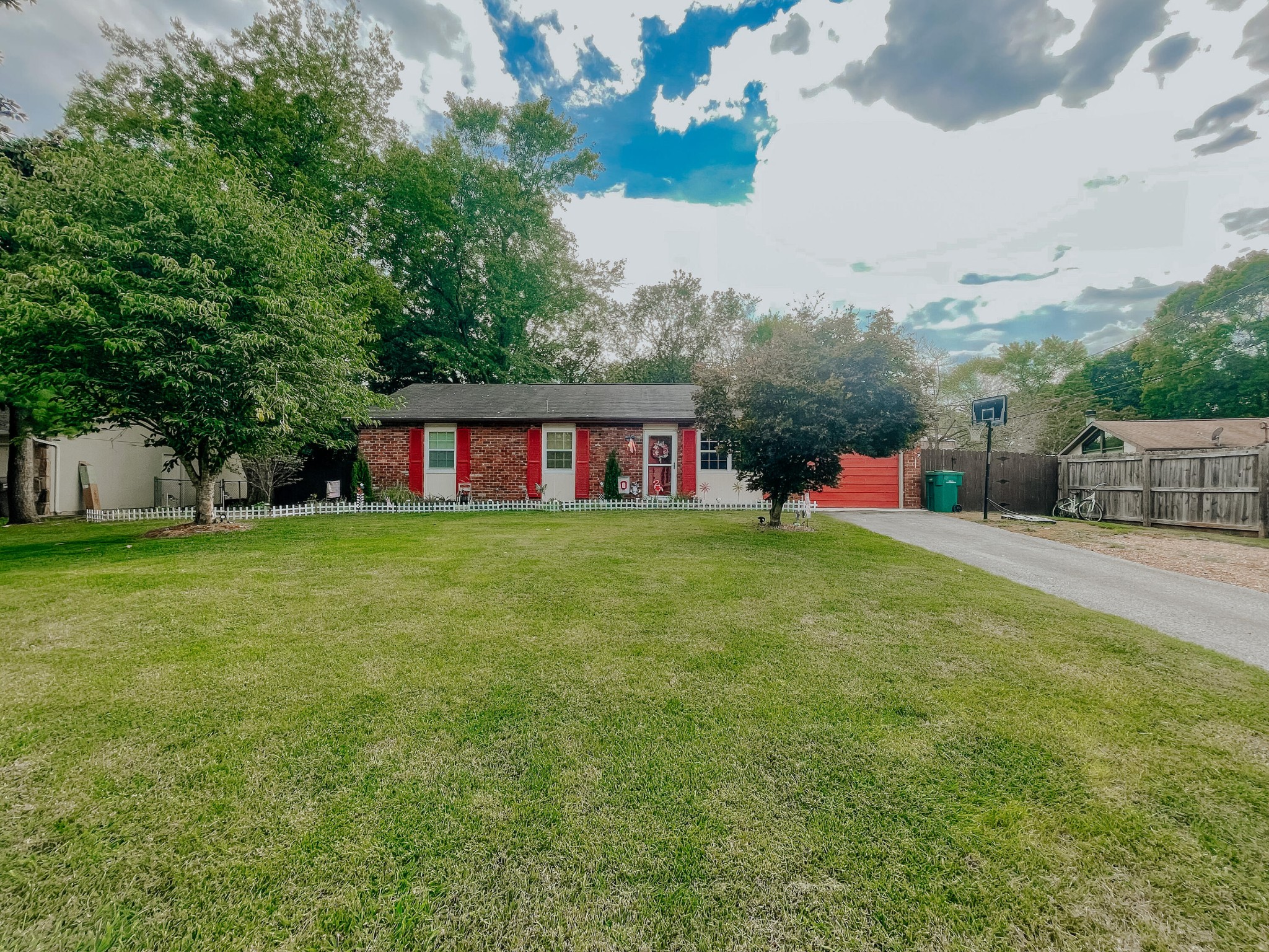 1101 Roswell Road Knoxville, TN 37923 - Photo 1 of 3 Gallery Image 1