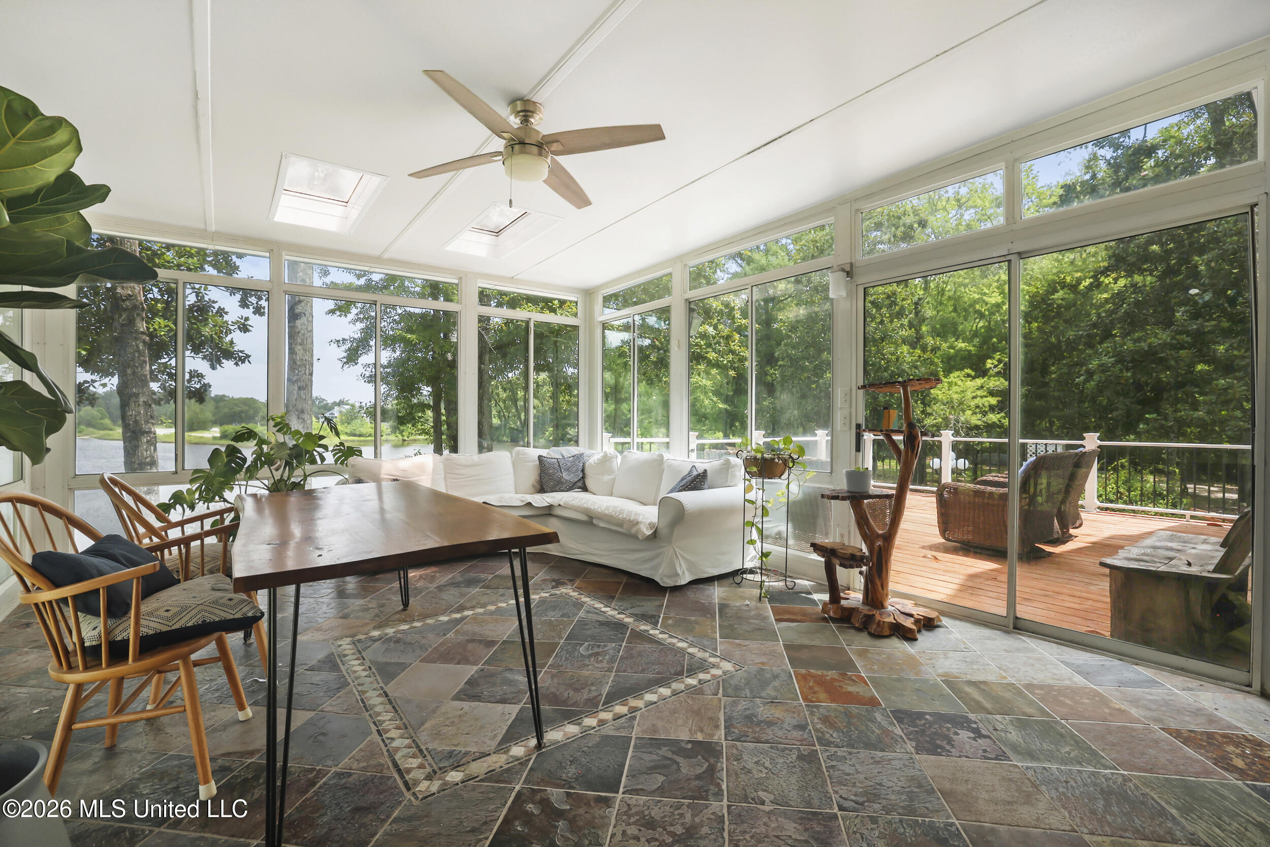 3512 River Bluff Road D'Iberville, MS 39540 - Photo 18 of 80 3512 river bluff rd_cpm_067