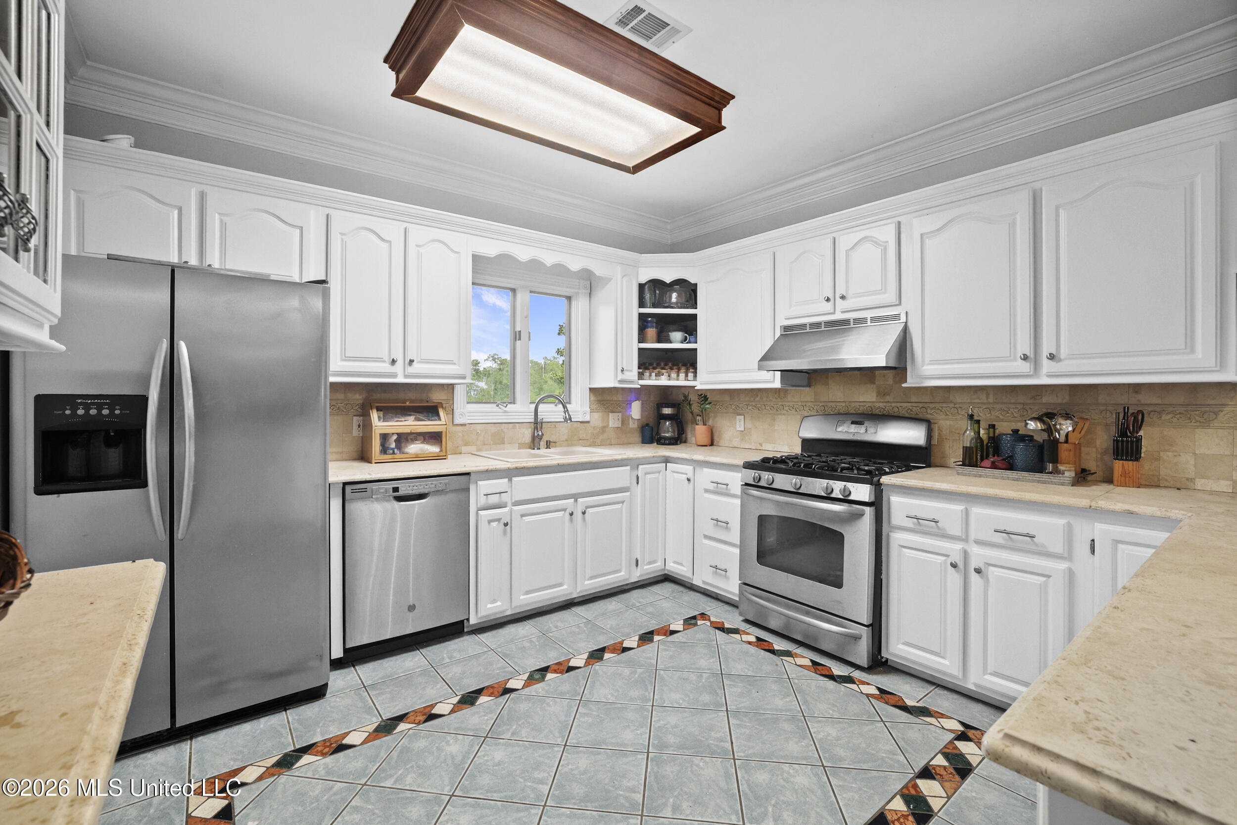 3512 River Bluff Road D'Iberville, MS 39540 - Photo 21 of 80 3512 river bluff rd_cpm_050