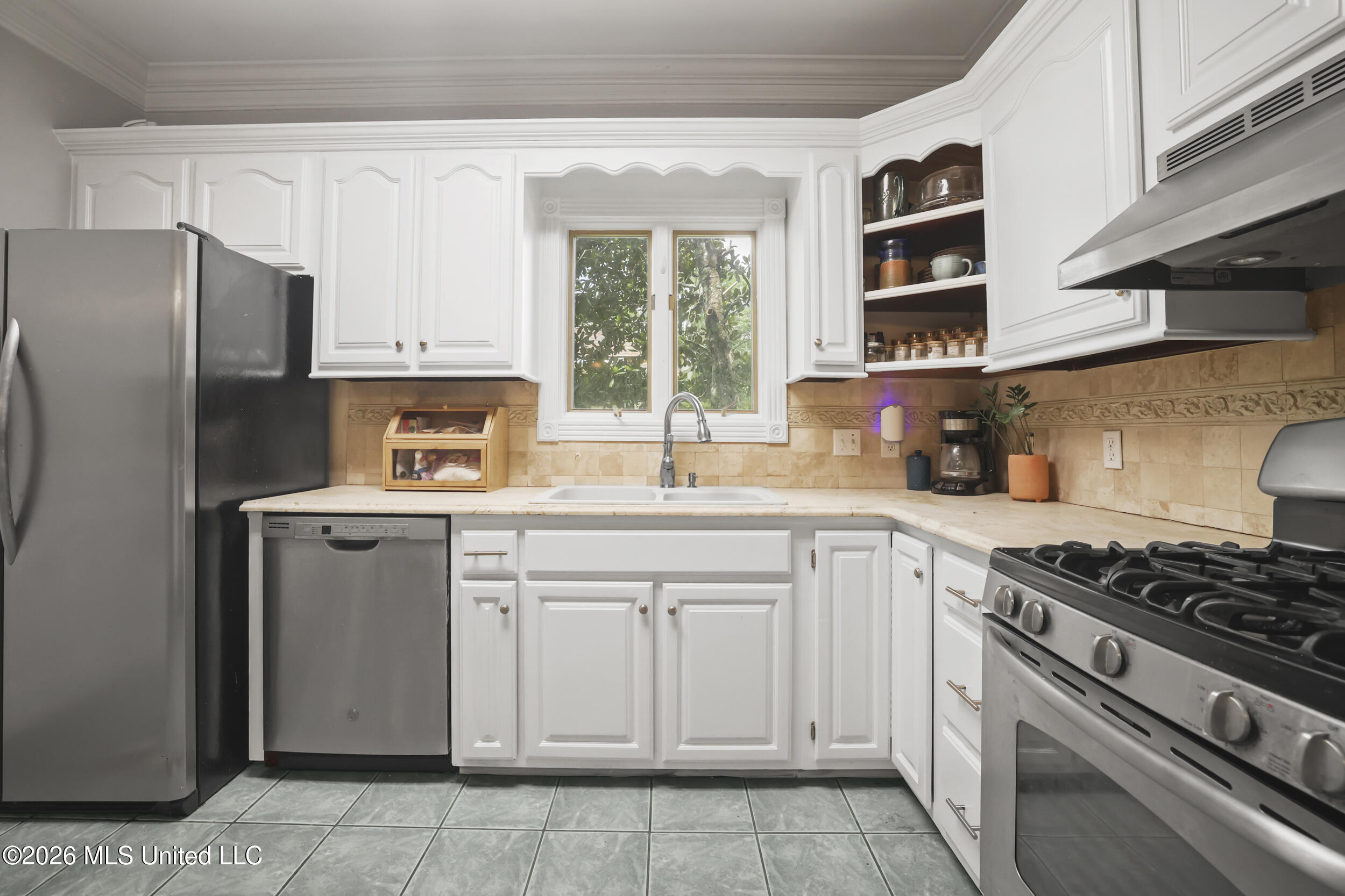 3512 River Bluff Road D'Iberville, MS 39540 - Photo 23 of 80 3512 river bluff rd_cpm_053