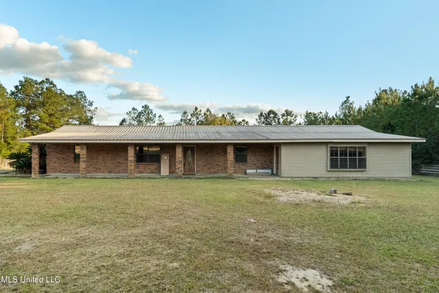 $309,900 | 98 Country Heritage Road, Poplarville, MS 39470