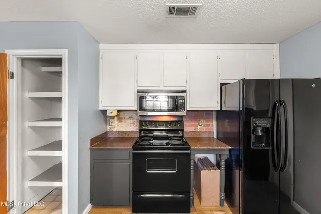 $309,900 | 98 Country Heritage Road, Poplarville, MS 39470