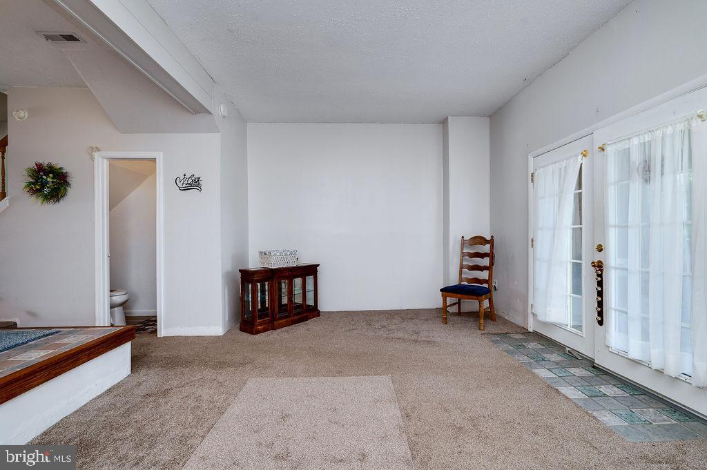 1261 Fox Run Reading, PA 19606 - Photo 23 of 46 a view of an empty room with a window