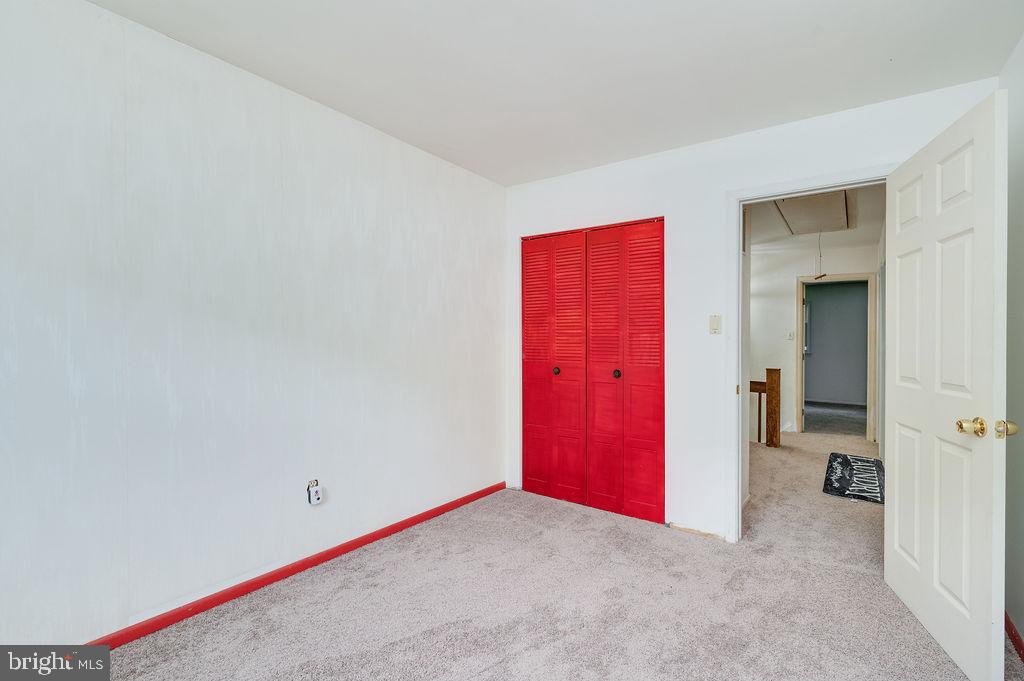 1261 Fox Run Reading, PA 19606 - Photo 27 of 46