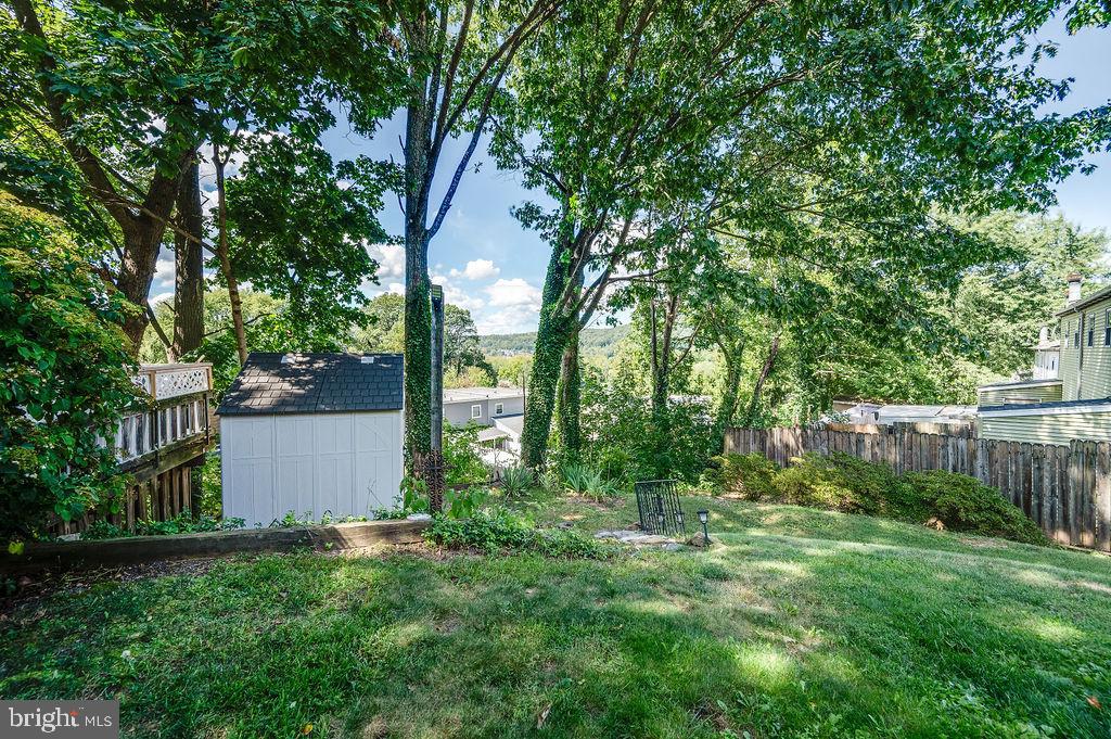 1261 Fox Run Reading, PA 19606 - Photo 41 of 46 front view of a house with a yard