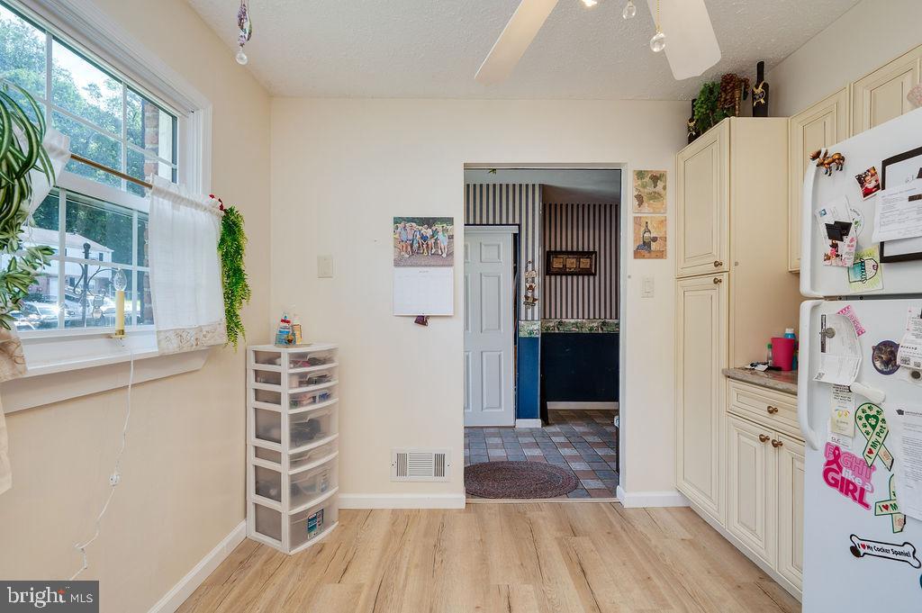 1261 Fox Run Reading, PA 19606 - Photo 10 of 46 a view of wooden floor and windows in a room