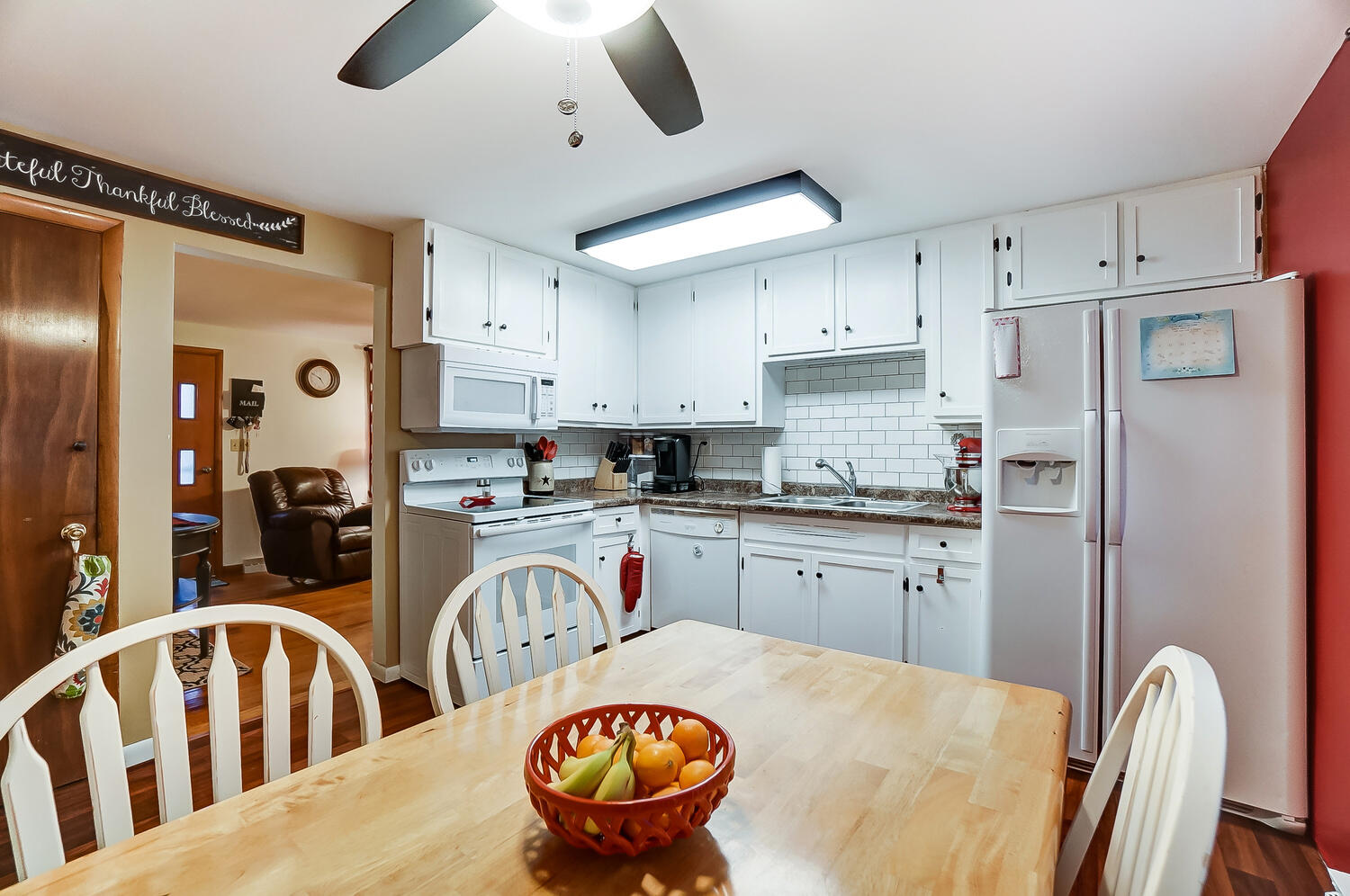 1427 Eastgate Road Springfield, OH 45503 - Photo 8 of 29