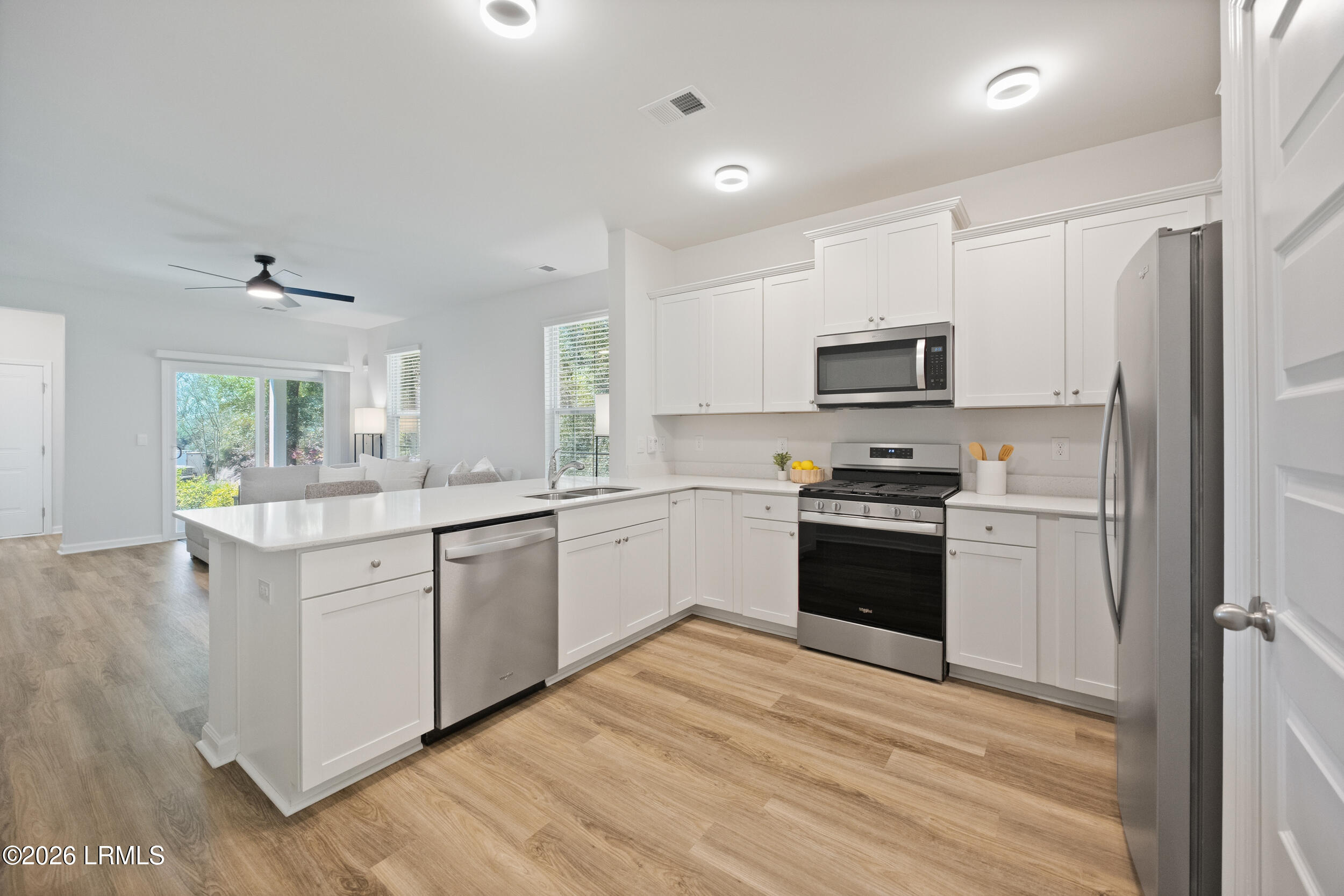 144 Baynard Road Beaufort, SC 29906 - Photo 7 of 25 20_144 baynard rd-018