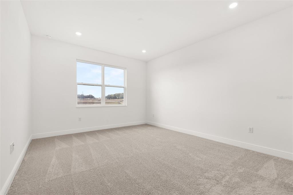 1014 Swamp Chestnut Loop Lady Lake, FL 32159 - Photo 17 of 38