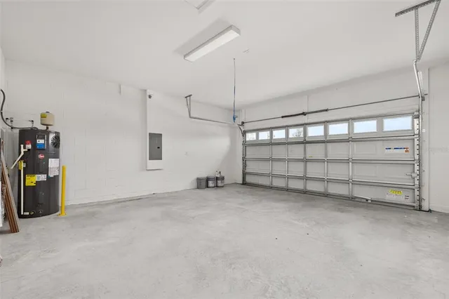 $354,990 | 1014 Swamp Chestnut Loop, Lady Lake, FL 32159