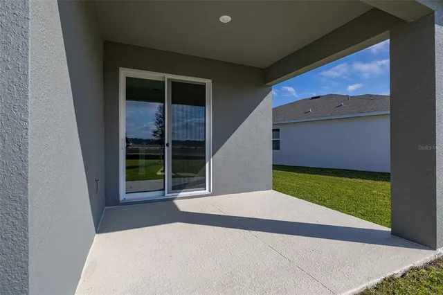 $354,990 | 1014 Swamp Chestnut Loop, Lady Lake, FL 32159
